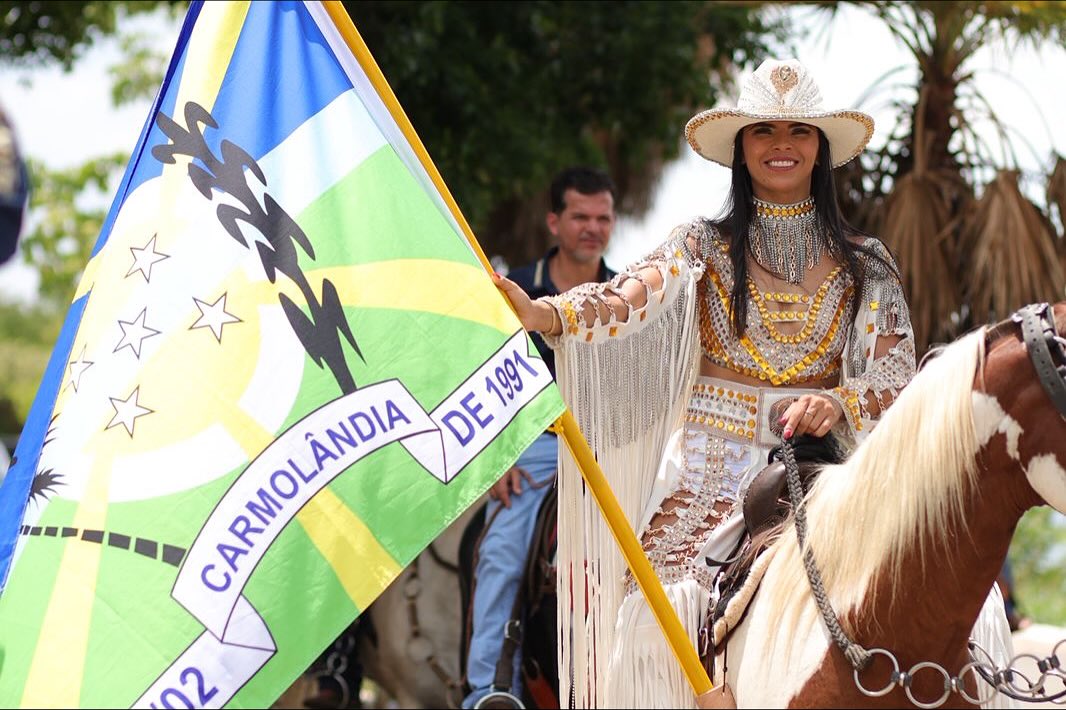 Tradição e Orgulho: Comitiva de Carmolândia é destaque na Cavalgada de Xambioá 2025